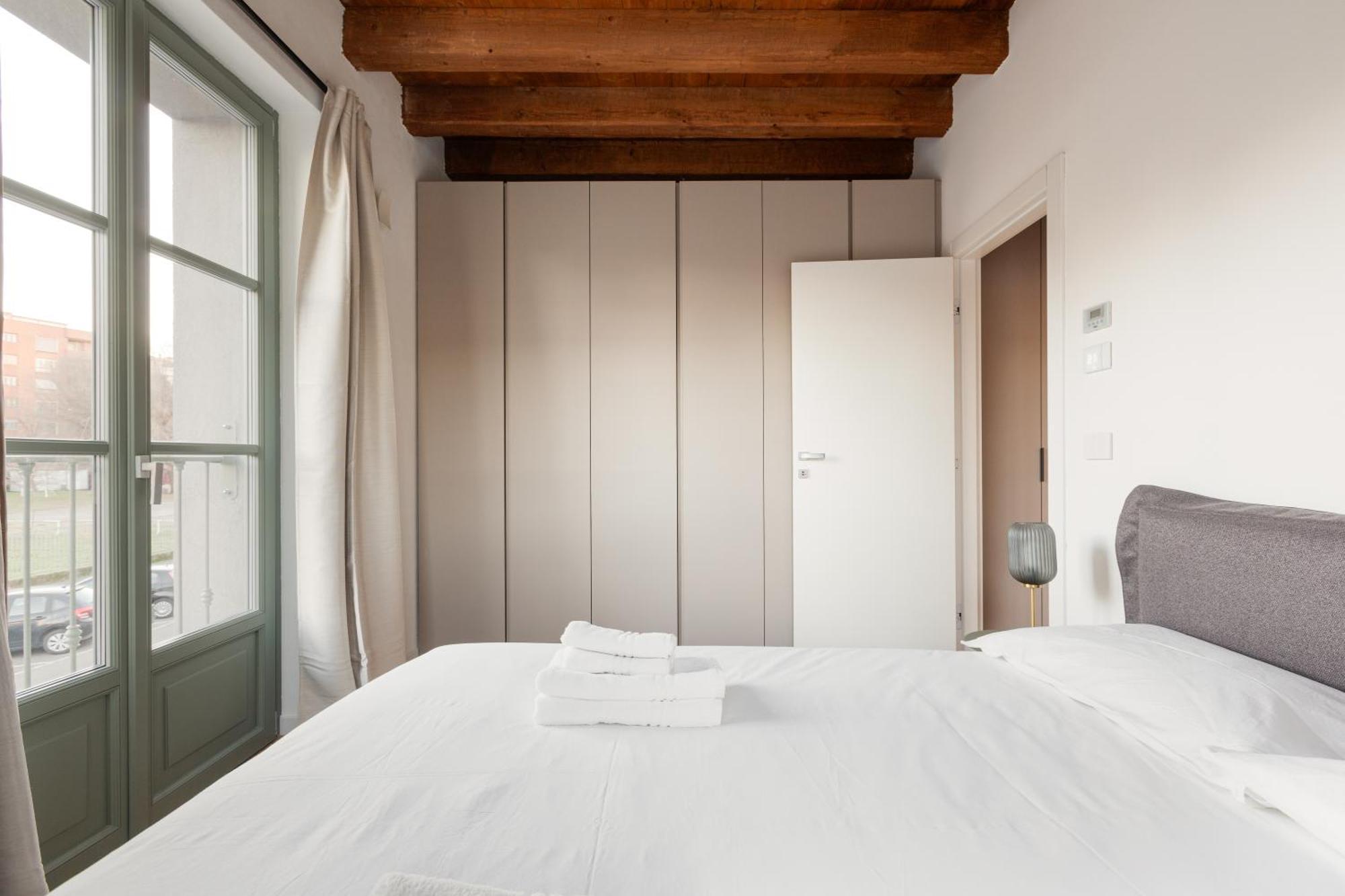 Appartamento Modern In With Balcony Milano